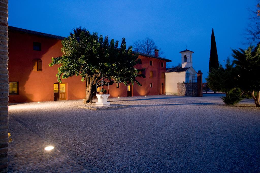 كودرويبو Agriturismo Al Casale المظهر الخارجي الصورة