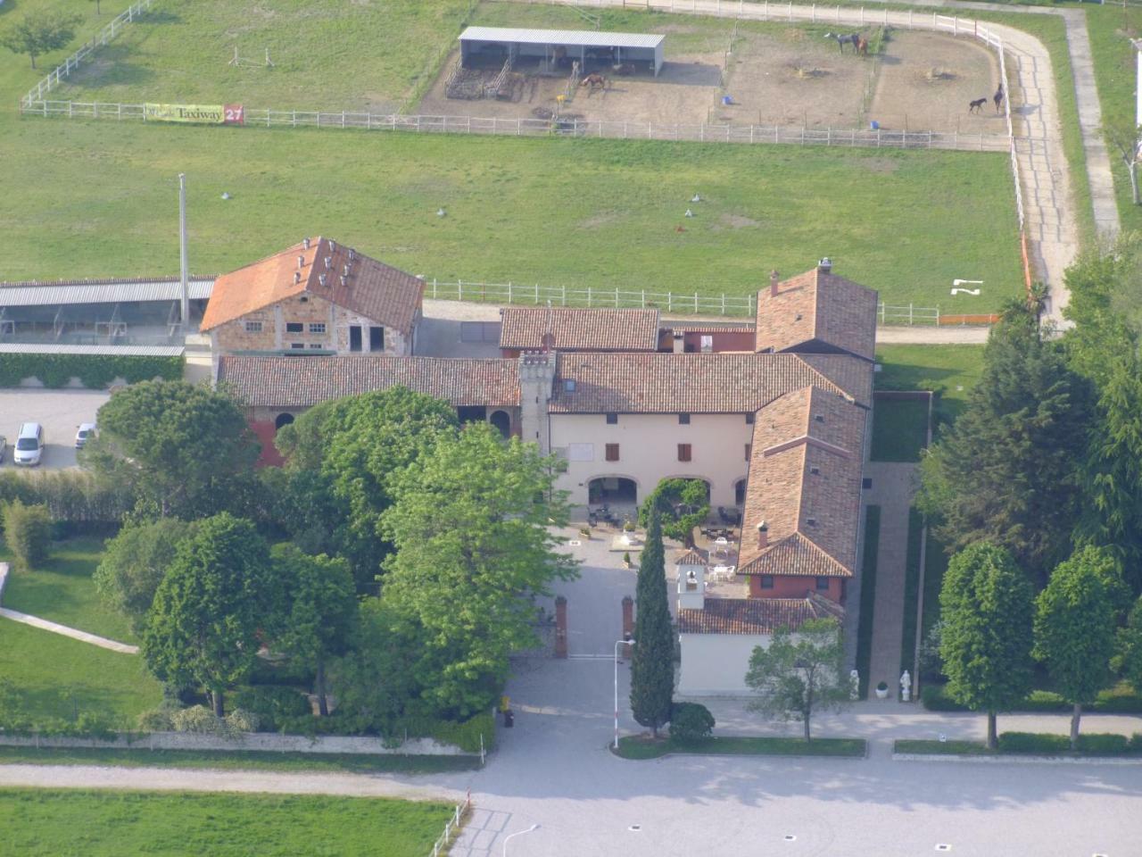 كودرويبو Agriturismo Al Casale المظهر الخارجي الصورة